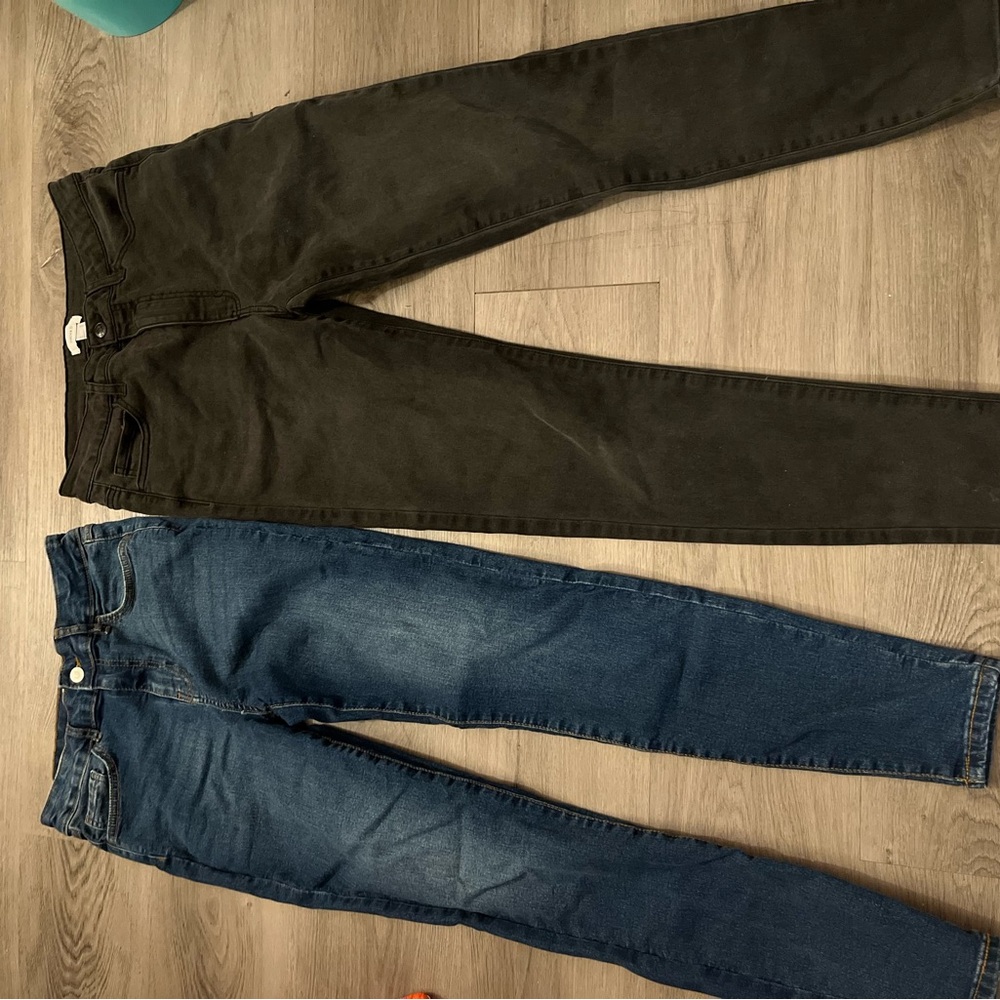 Forever 21 Womens Black and Blue Skinny Jeans